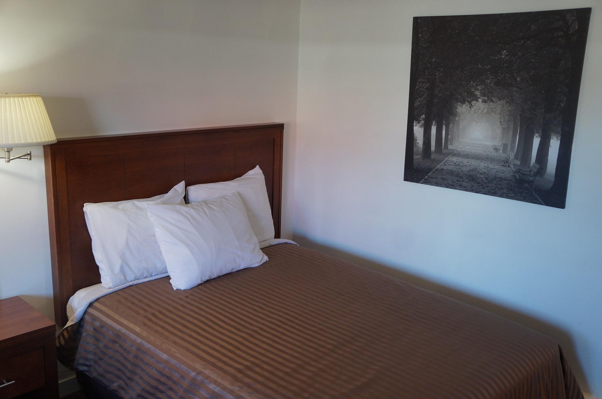لانغلي Westward Inn & Suites المظهر الخارجي الصورة