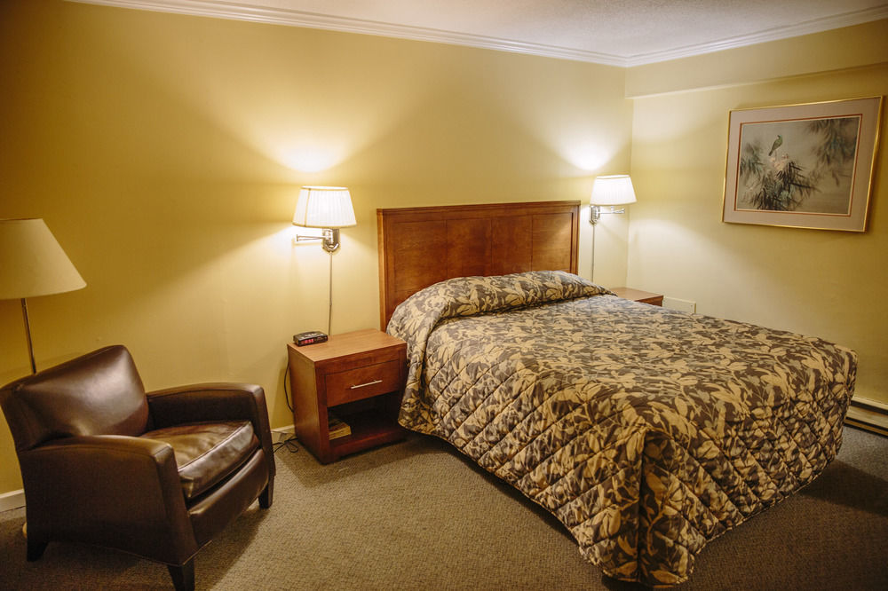 لانغلي Westward Inn & Suites المظهر الخارجي الصورة