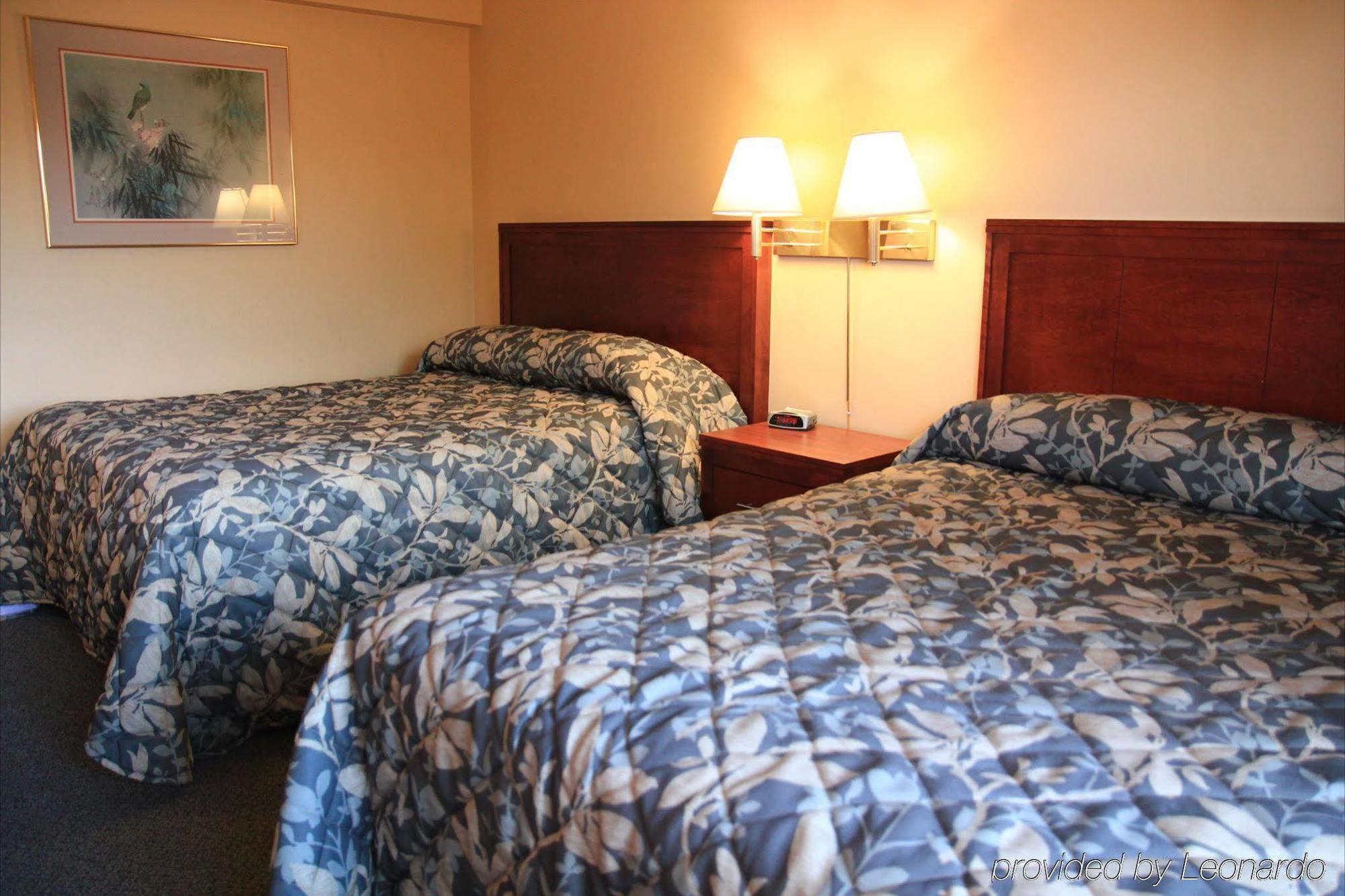 لانغلي Westward Inn & Suites المظهر الخارجي الصورة