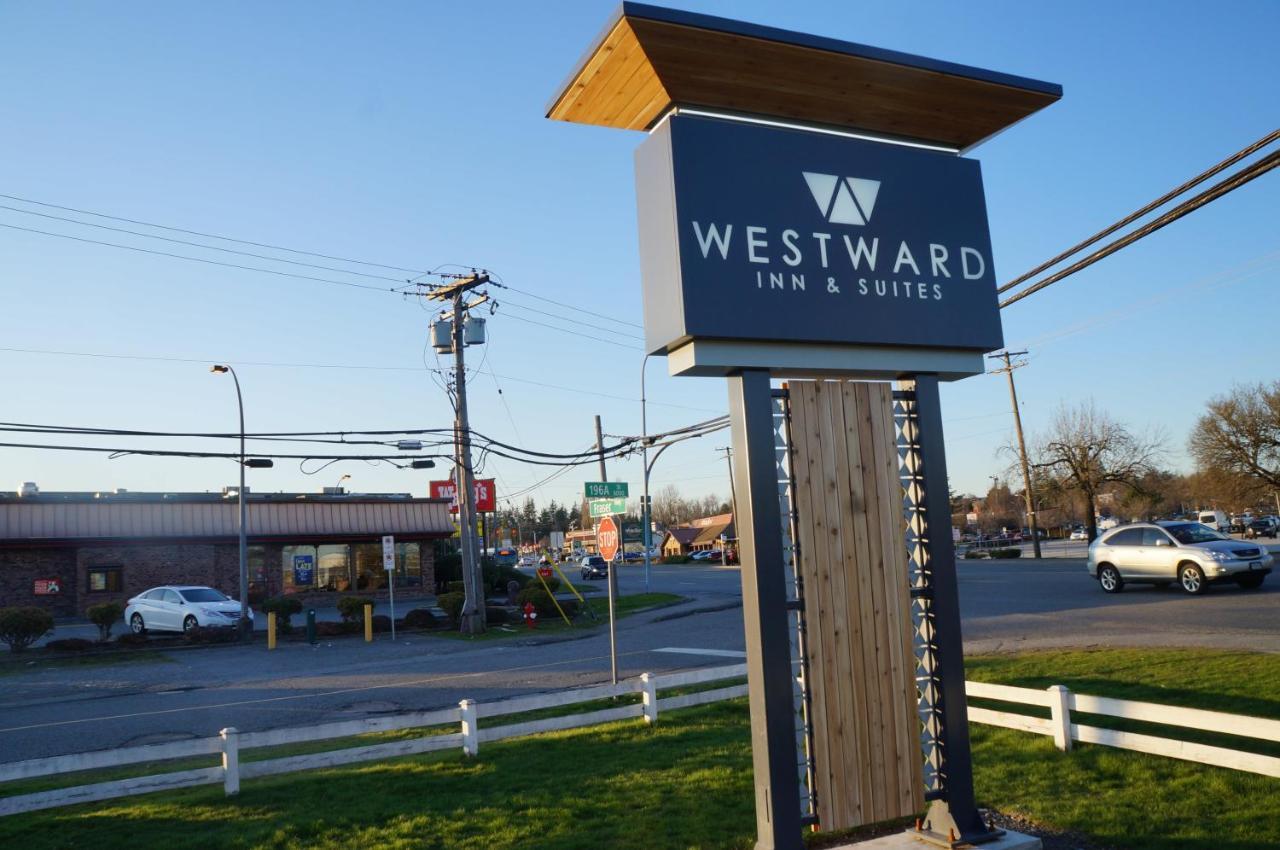 لانغلي Westward Inn & Suites المظهر الخارجي الصورة